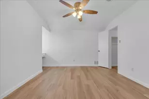 1205 Fairhaven Dr, Mansfield, TX 76063 - Photo 20