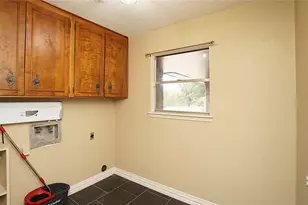 606 Queens Rd, Denison, TX 75020 - Photo 12