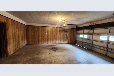 606 Queens Road, Denison, TX 75020 - Photo 30