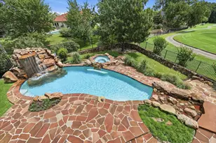 200 Wilshire Dr, Coppell, TX 75019 - Photo 2