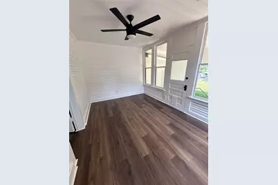 402 E Navasota Street, Groesbeck, TX 76642 - Photo 10