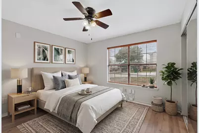 734 W Collins Street, Denton, TX 76201 - Photo 14