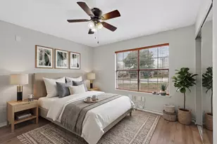 734 W Collins St, Denton, TX 76201 - Photo 14