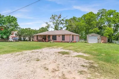 410 W Pine Street, Edgewood, TX 75117 - Photo 6