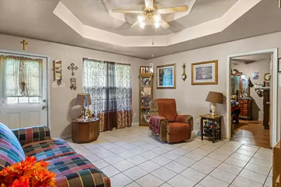 410 W Pine Street, Edgewood, TX 75117 - Photo 12