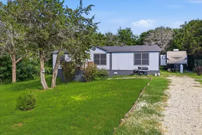 4414 Appletree Court, Granbury, TX 76048 - Photo 4