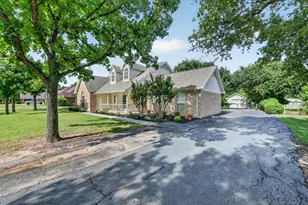 421 Ben Boyd Rd, Argyle, TX 76226 - Photo 4