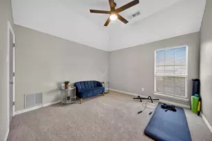 301 Foxcroft Ln, Keller, TX 76248 - Photo 28