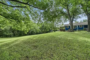 603 E Ave A, Valley Mills, TX 76689 - Photo 18