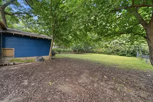 603 E Ave A, Valley Mills, TX 76689 - Photo 14