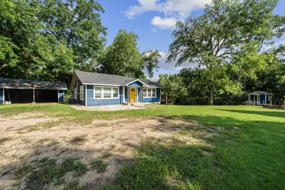 603 E Avenue A, Valley Mills, TX 76689 - Photo 4