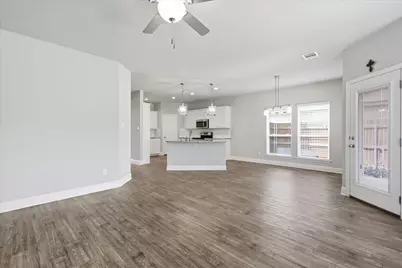 304 Paloma Street, Weatherford, TX 76087 - Photo 2
