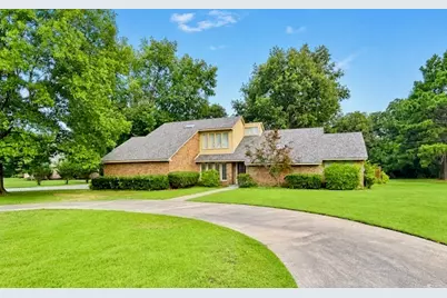 4110 Lakeshore Drive, Reno, TX 75462 - Photo 1