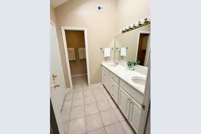 4110 Lakeshore Drive, Reno, TX 75462 - Photo 10