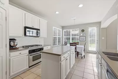 3604 Veronica Drive, Flower Mound, TX 75022 - Photo 4