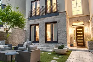 3633 Brown St, Dallas, TX 75219 - Photo 2