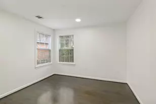 6502 Howard Ave, Dallas, TX 75227 - Photo 6