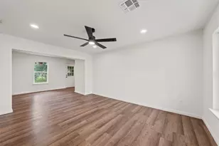 2225 Joey Dr, Waco, TX 76711 - Photo 2
