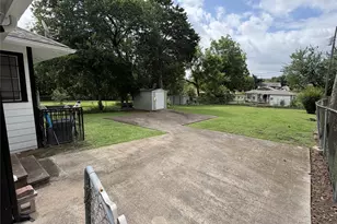 1466 Stella Ave, Dallas, TX 75216 - Photo 2