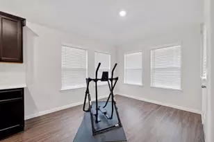 705 Pearl Way, Arlington, TX 76002 - Photo 10