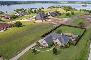 103 Eagle Point Dr, Waxahachie, TX 75165 - Photo 2