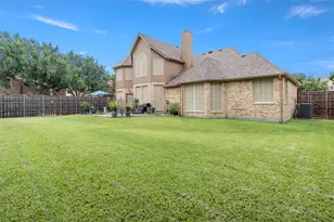3625 Cimarron Dr, Carrollton, TX 75007 - Photo 32