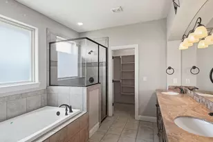 608 Donna Cir, Granbury, TX 76049 - Photo 30