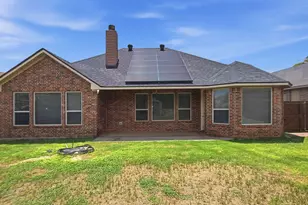 608 Donna Cir, Granbury, TX 76049 - Photo 8