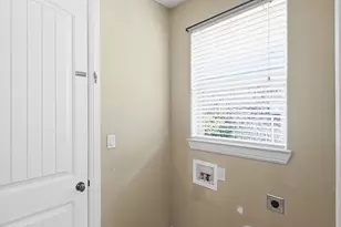 608 Donna Cir, Granbury, TX 76049 - Photo 26
