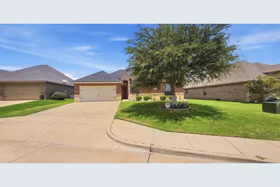608 Donna Circle, Granbury, TX 76049 - Photo 1