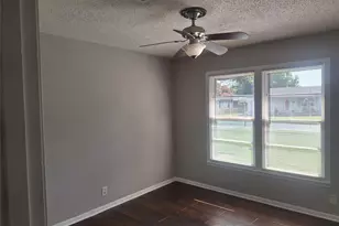 1225 Harrison Ln, Hurst, TX 76053 - Photo 8