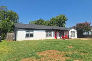 1225 Harrison Ln, Hurst, TX 76053 - Photo 1