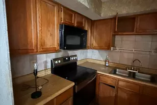 9809 Walnut St, Dallas, TX 75243 - Photo 6