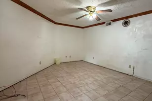9809 Walnut St, Dallas, TX 75243 - Photo 4