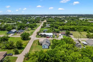 122 Rogers St, McGregor, TX 76657 - Photo 26