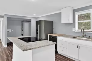 721 S 1st St, Sherman, TX 75090 - Photo 6