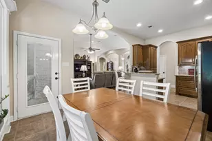 612 Sportsman Park Rd, Azle, TX 76020 - Photo 8