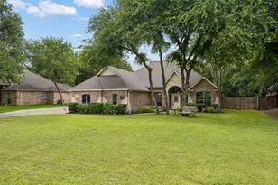 612 Sportsman Park Rd, Azle, TX 76020 - Photo 2