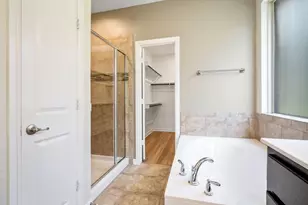 916 Hawks Wy, Argyle, TX 76226 - Photo 24