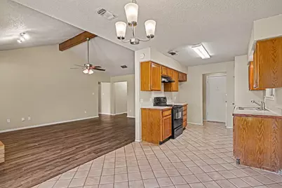 2608 Green Ridge Street, Fort Worth, TX 76133 - Photo 6