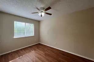2213 Rolling Creek Run, Fort Worth, TX 76108 - Photo 12
