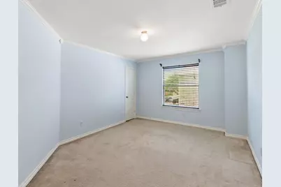 2715 Columbus, Grand Prairie, TX 75054 - Photo 14