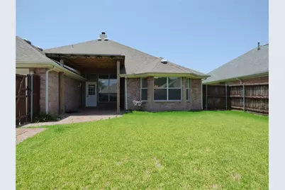 3904 Valez Drive, Carrollton, TX 75007 - Photo 28