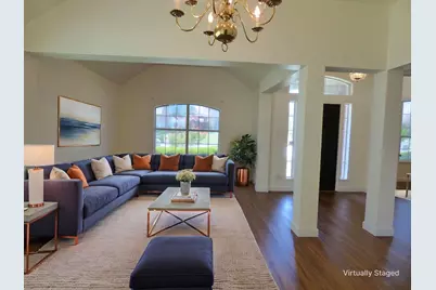 3904 Valez Drive, Carrollton, TX 75007 - Photo 4