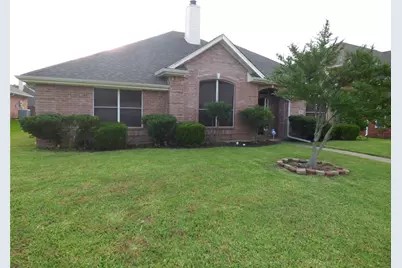 3904 Valez Drive, Carrollton, TX 75007 - Photo 2