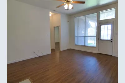 3904 Valez Drive, Carrollton, TX 75007 - Photo 10