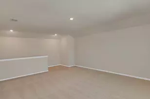 3681 Zenith Dr, Grand Prairie, TX 75052 - Photo 12