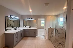 402 Bellaire Cir, Mineral Wells, TX 76067 - Photo 20