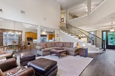 2505 Valley Glen Court, Carrollton, TX 75010 - Photo 14