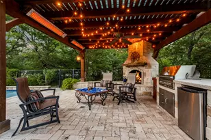 2505 Valley Glen Ct, Carrollton, TX 75010 - Photo 4